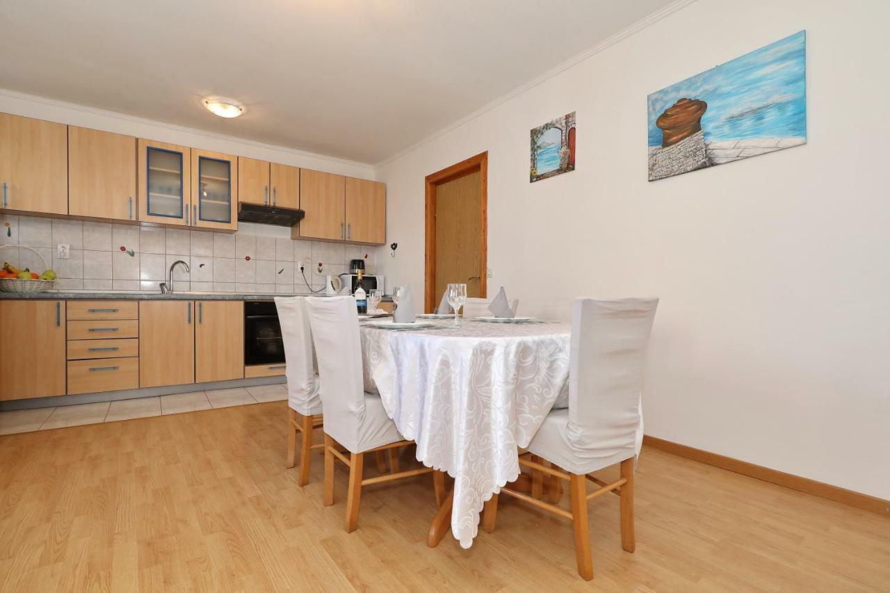 Zdravka Holiday home *
